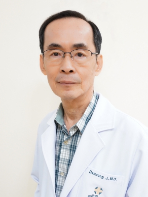 Damrong  Jaruwangsanti, M.D.